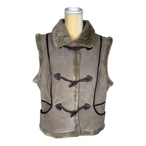 Bernardo Tan Suede‎ Faux Fur Trimmed Vest Size XL Warm Toggle Closure